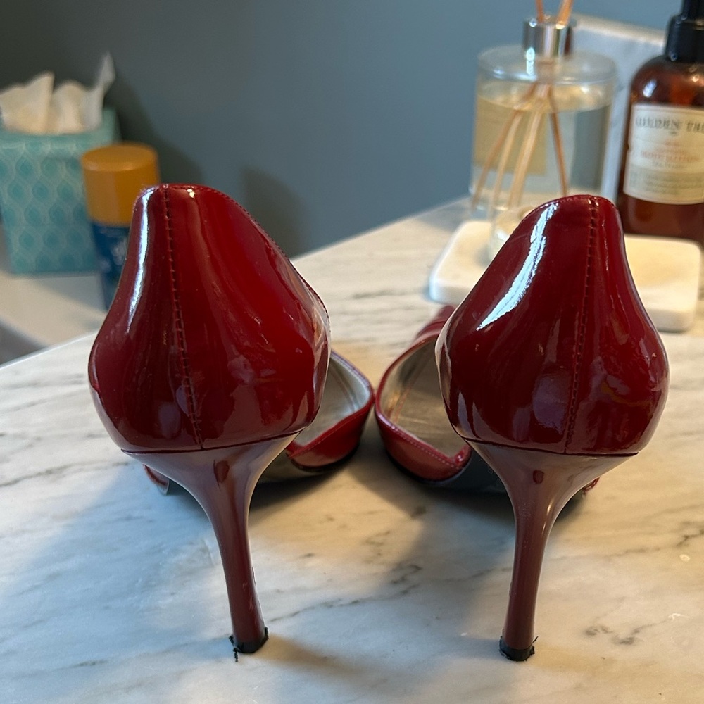 Marc Fisher Crimson Red Patent Leather Heels - Picture 3 of 8